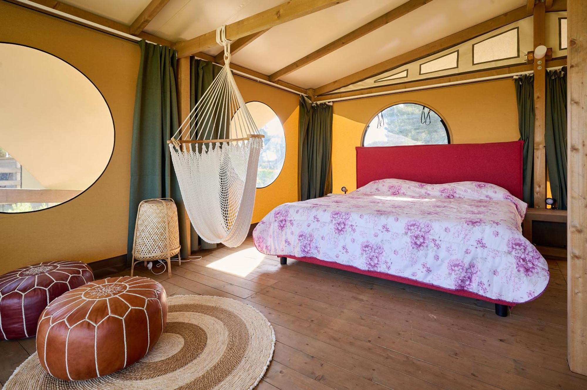 Suite Glamping Vicino Al Mare Piombino Exteriör bild