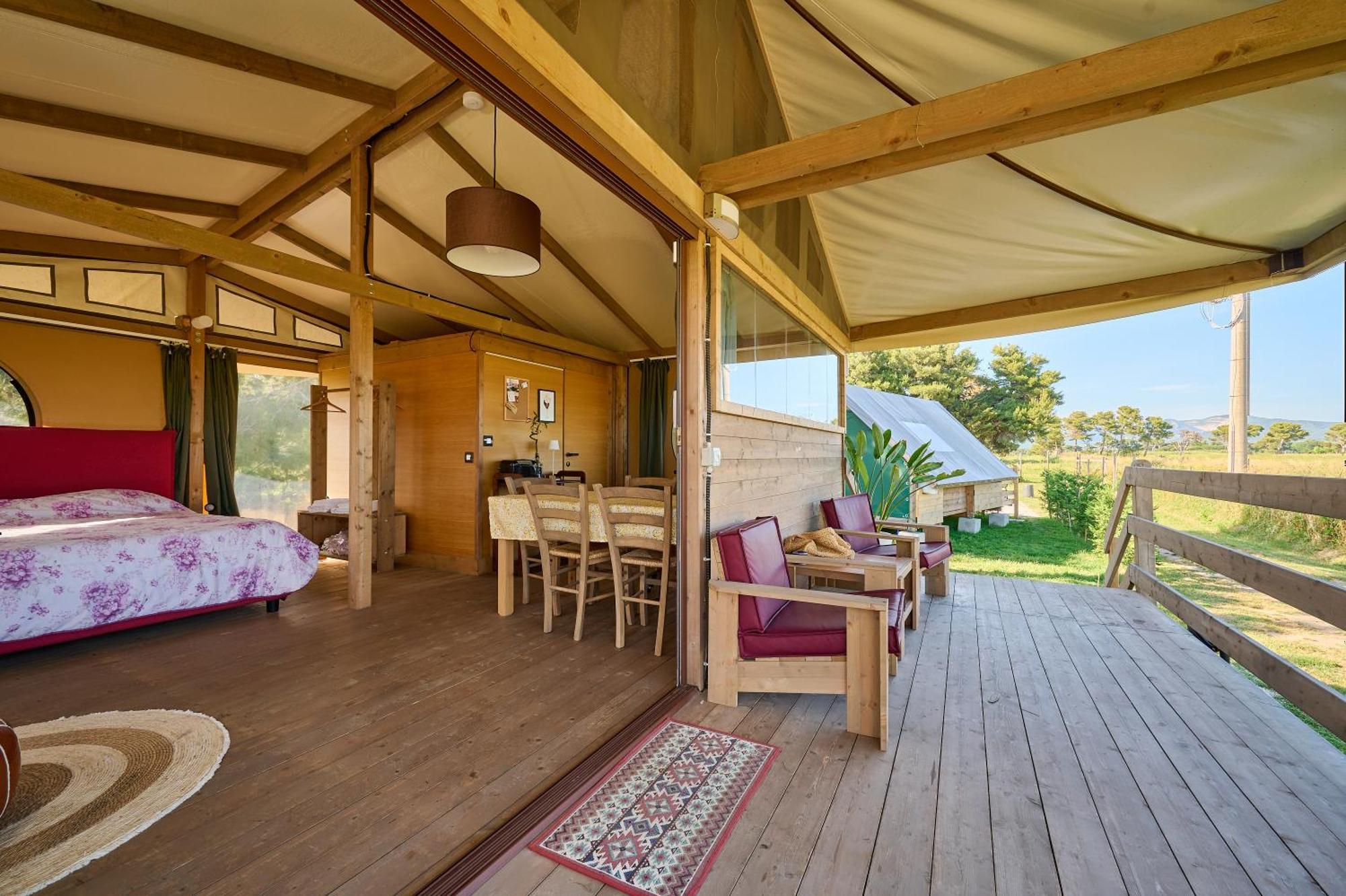Suite Glamping Vicino Al Mare Piombino Exteriör bild