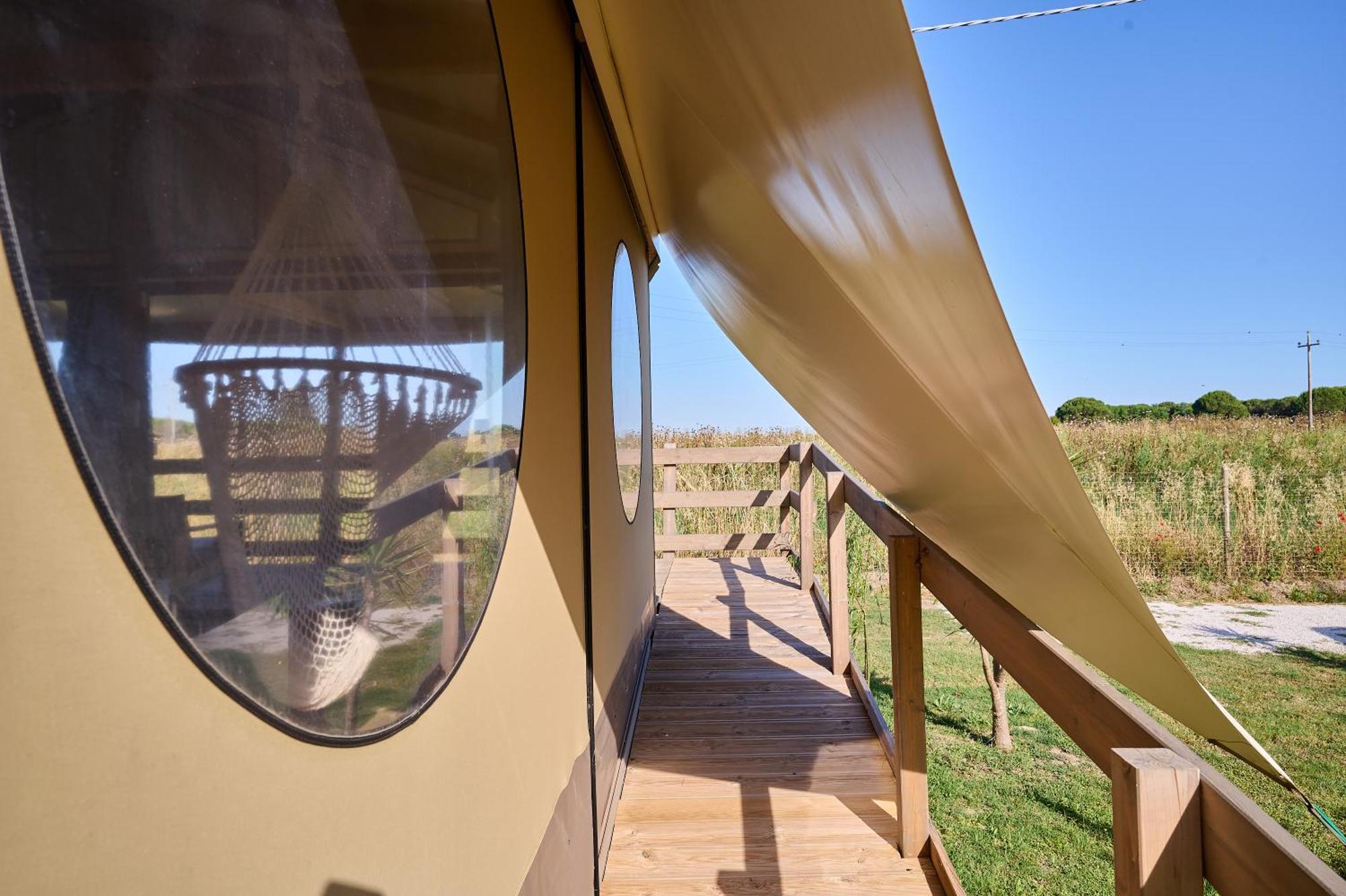 Suite Glamping Vicino Al Mare Piombino Exteriör bild