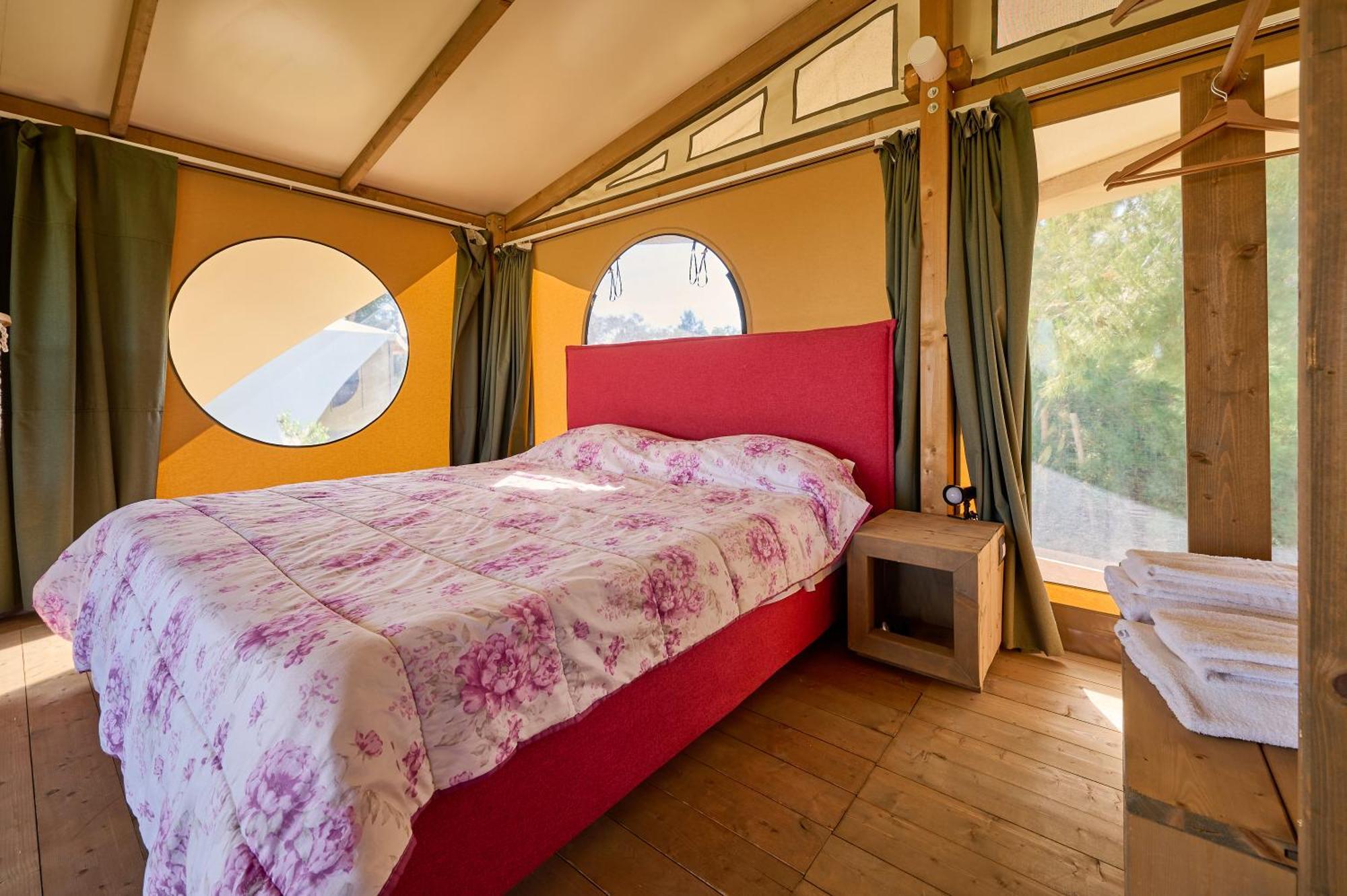 Suite Glamping Vicino Al Mare Piombino Exteriör bild