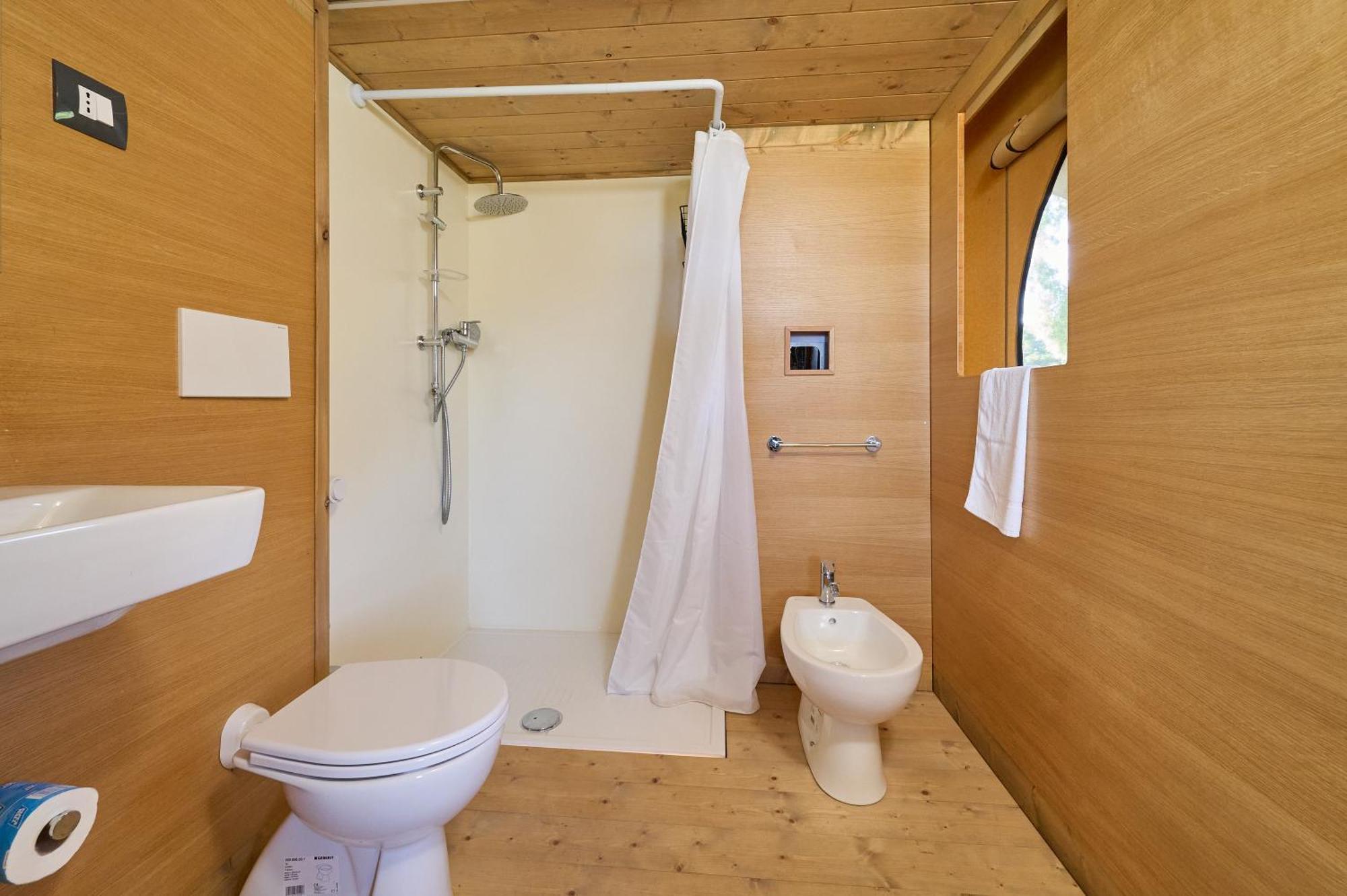 Suite Glamping Vicino Al Mare Piombino Exteriör bild