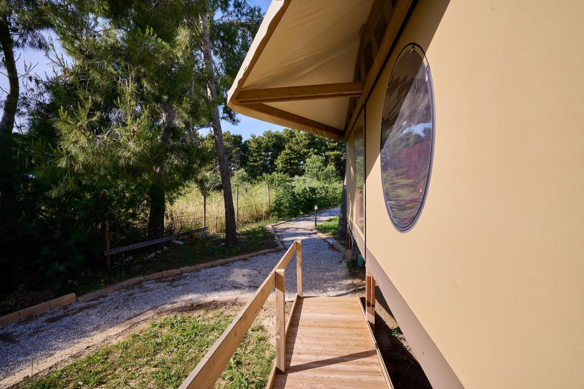 Suite Glamping Vicino Al Mare Piombino Exteriör bild